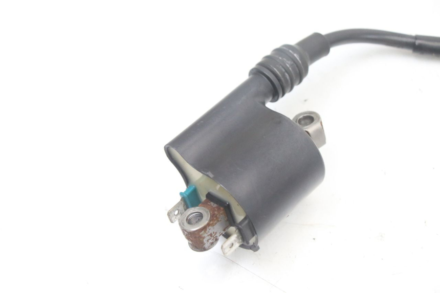 photo de IGNITION COIL HONDA PCX (JF57/JF64) 125 (2014 - 2018) - Technical close-up
