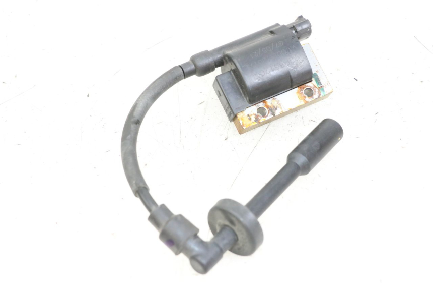 photo de IGNITION COIL HUSQVARNA SVARTPILEN 401 (2018 - 2023) - Alternative perspective