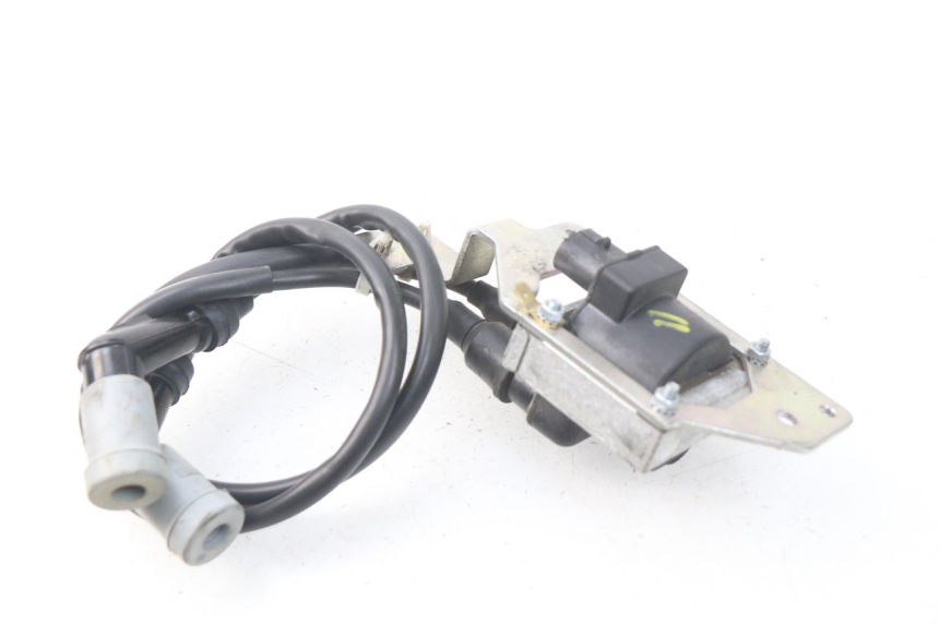 photo de IGNITION COIL PIAGGIO MP3 HPE 500 (2019 - 2022) - Fixing points details