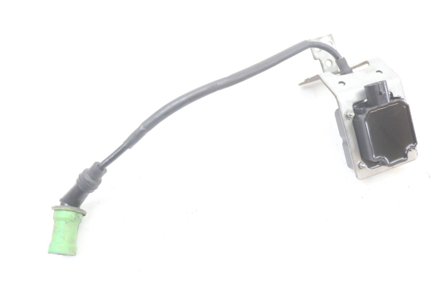 photo de COIL PIAGGIO MP3 LT 400 (2007 - 2012) - Fixing points details