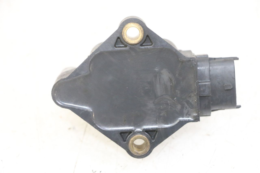 photo de IGNITION COIL PIAGGIO MP3 LT 300 (2010 - 2016) - Alternative perspective