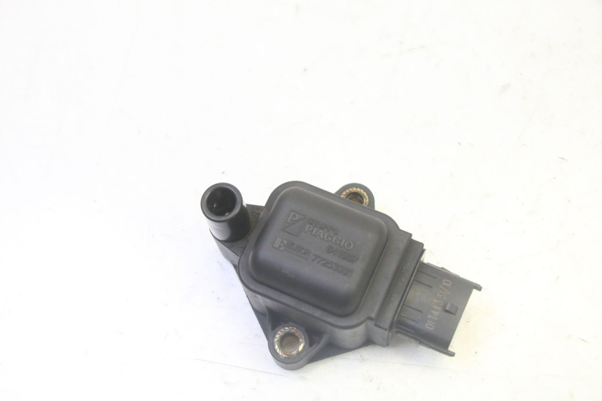 photo de COIL PIAGGIO MP3 LT 300 (2010 - 2016) - Main view