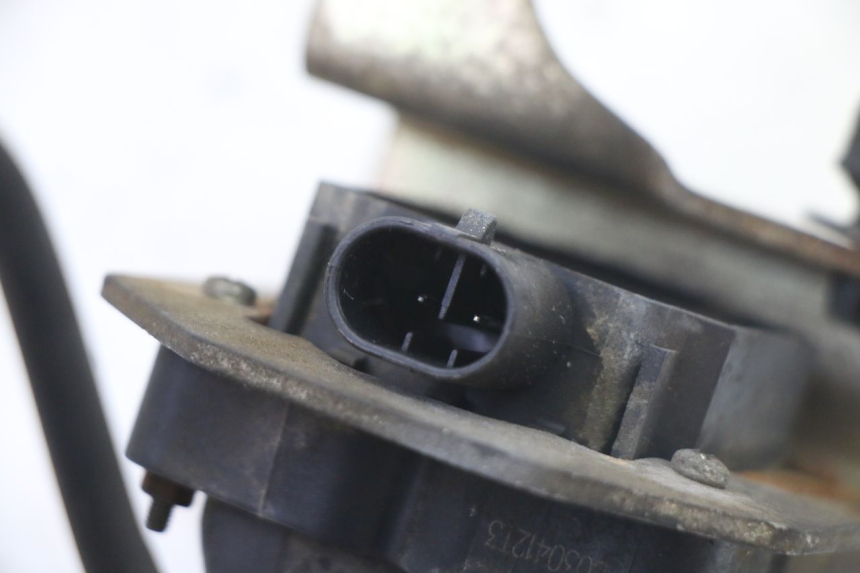 photo de IGNITION COIL GILERA NEXUS 125 (2009 - 2013) - Surface and material condition