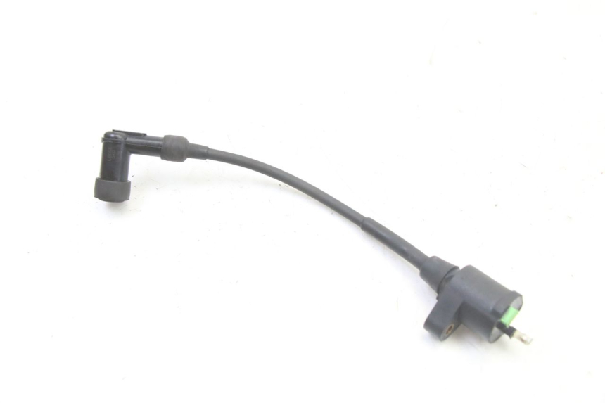 photo de IGNITION COIL PIAGGIO NRG POWER PUREJET 50 (2018 - 2021) - Alternative perspective