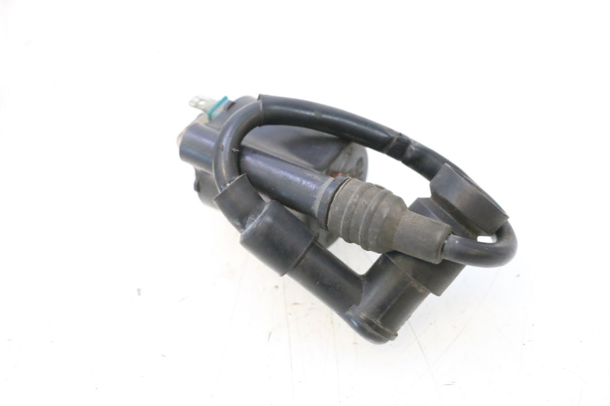 photo de IGNITION COIL HONDA PCX (JF57/JF64) 125 (2014 - 2018) - Technical close-up