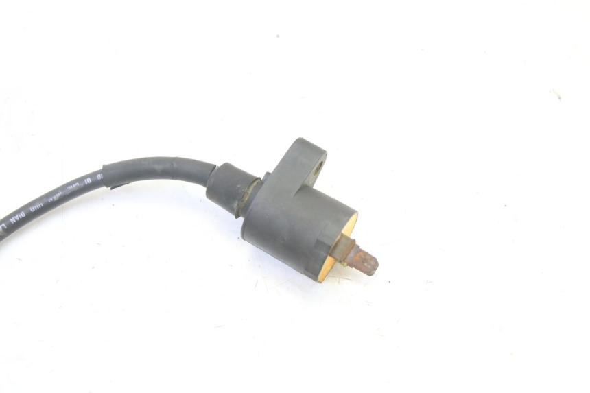photo de IGNITION COIL HYTRACK S 150 (2003 - 2011) - Alternative perspective