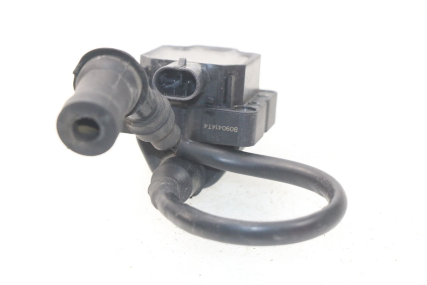photo de IGNITION COIL PEUGEOT SATELIS 300 (2012 - 2015) - Alternative perspective