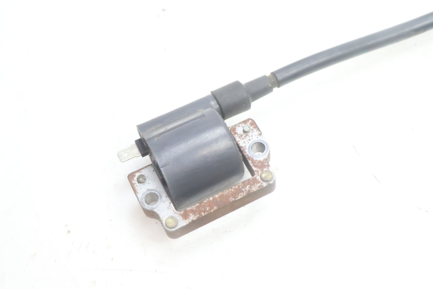 photo de COIL HONDA SCV LEAD 100 (2003 - 2007) - Technical close-up