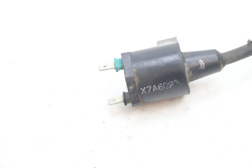 photo de COIL PEUGEOT TKR TREKKER FURIOUS 50 (2005 - 2014) - Zoom on usage condition
