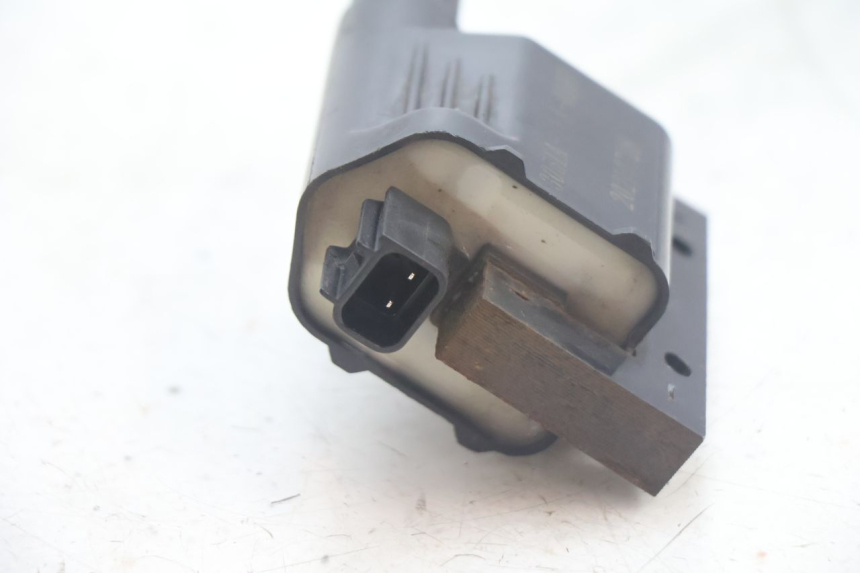 photo de COIL PEUGEOT TWEET 4T 50 (2018 - 2022) - Fixing points details