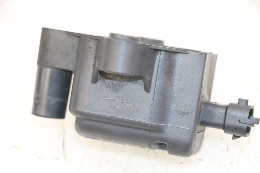 photo de COIL PIAGGIO X10 125 (2012 - 2017) - Component detail