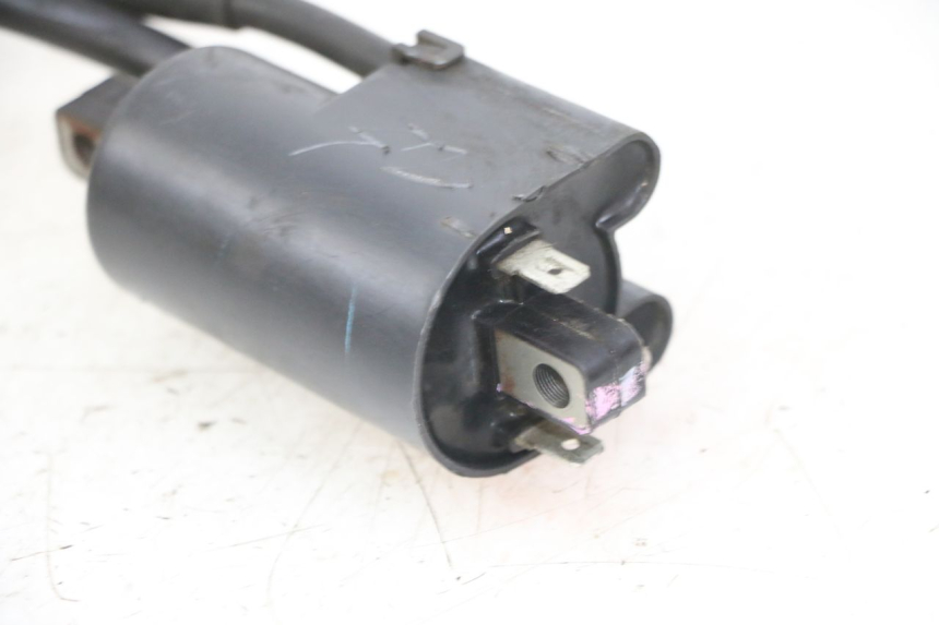 photo de IGNITION COIL YAMAHA FZS FAZER 600 (2001 - 2003) - Fixing points details
