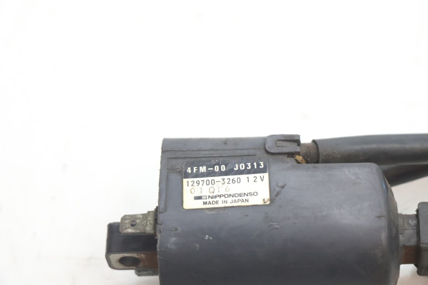 photo de IGNITION COIL YAMAHA YZF R GENESIS 750 (1993 - 1998) - Fixing points details