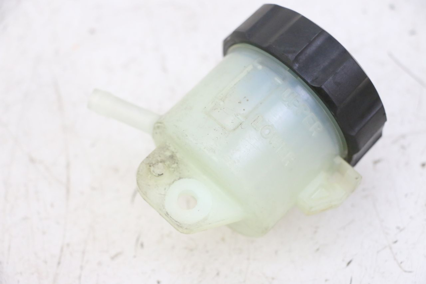 photo de BRAKE FLUID JAR YAMAHA FJR ABS 1300 (2006 - 2012) - Component detail
