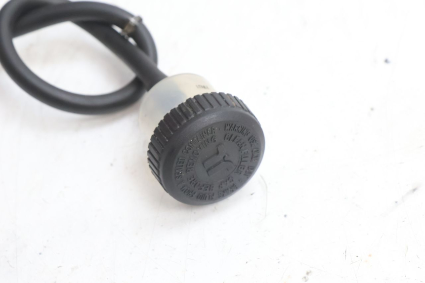 photo de BRAKE FLUID JAR RIEJU MRT PRO SUPERMOTARD 50 (2007 - 2018) - Alternative perspective