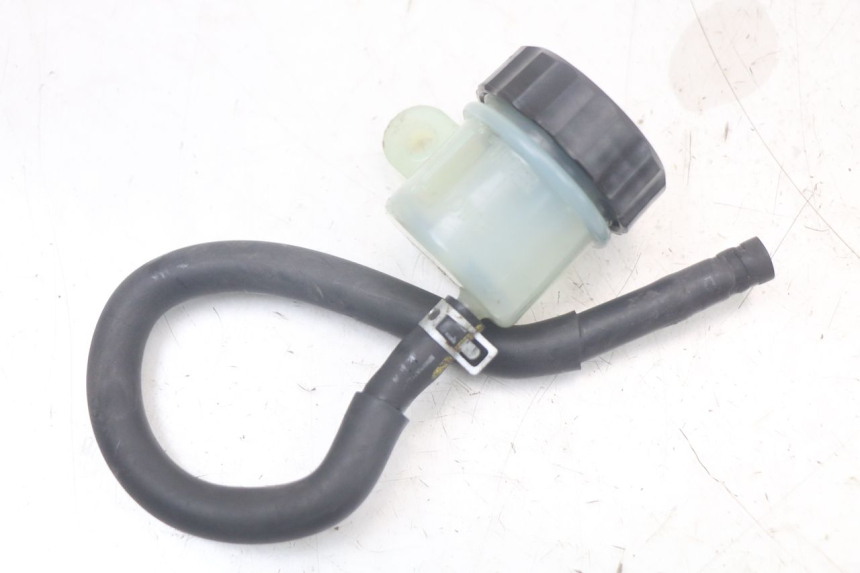 photo de BRAKE FLUID RESERVOIR YAMAHA TDM ABS 900 (2002 - 2014) - Main view