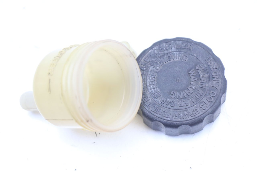 photo de BRAKE FLUID JAR YAMAHA XJ F 900 (1983 - 1994) - Technical close-up