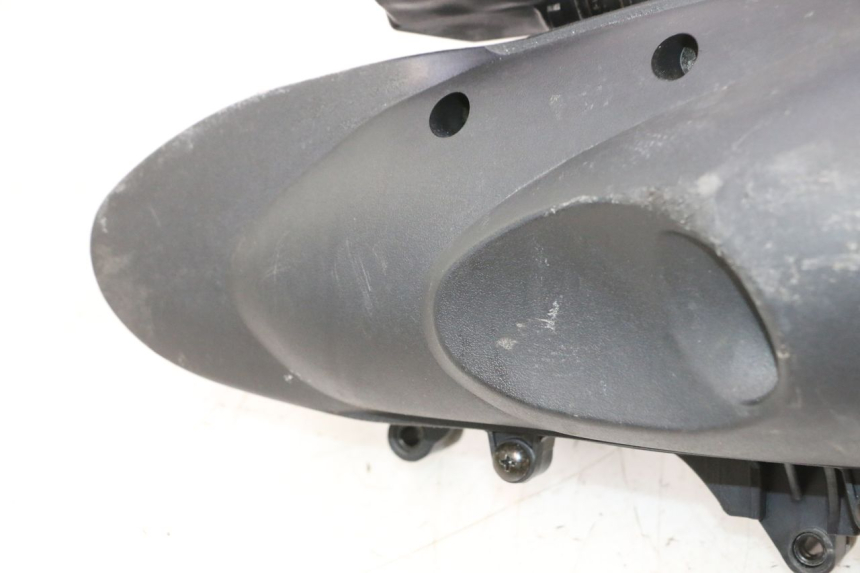 photo de AIR BOX KYMCO AGILITY FR 2T 50 (2012 - 2017) - Fixing points details