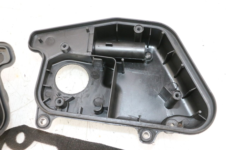 photo de AIR BOX MBK BOOSTER SPIRIT NAKED 50 (2004 - 2017) - High-resolution close-up