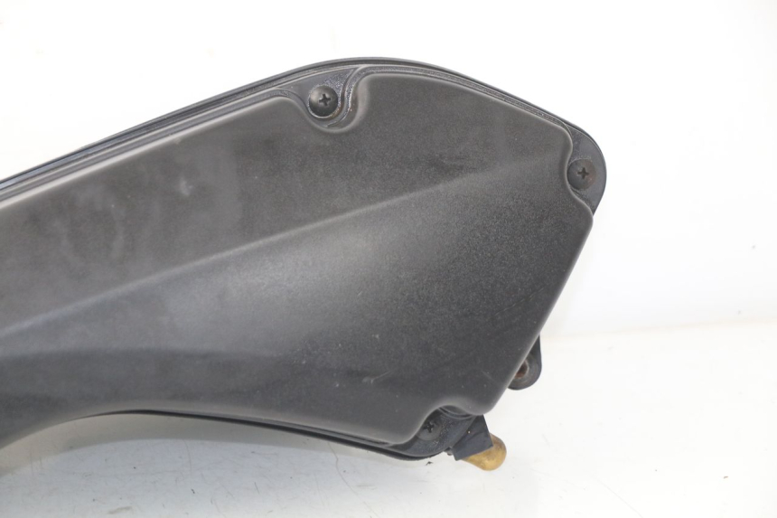 photo de AIR BOX SUZUKI BURGMAN 125 (2007 - 2014) - Fixing points details