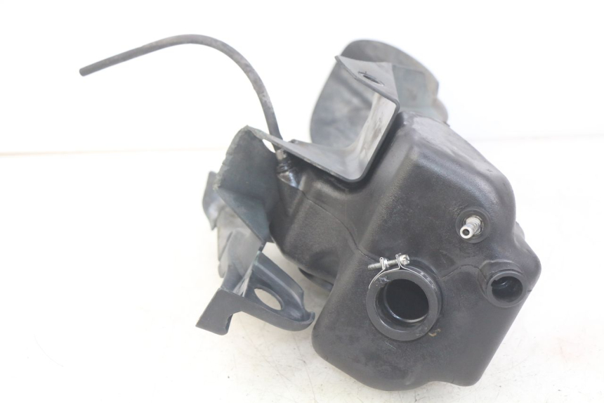 photo de AIR BOX BMW C1 125 (2000 - 2003) - Surface and material condition
