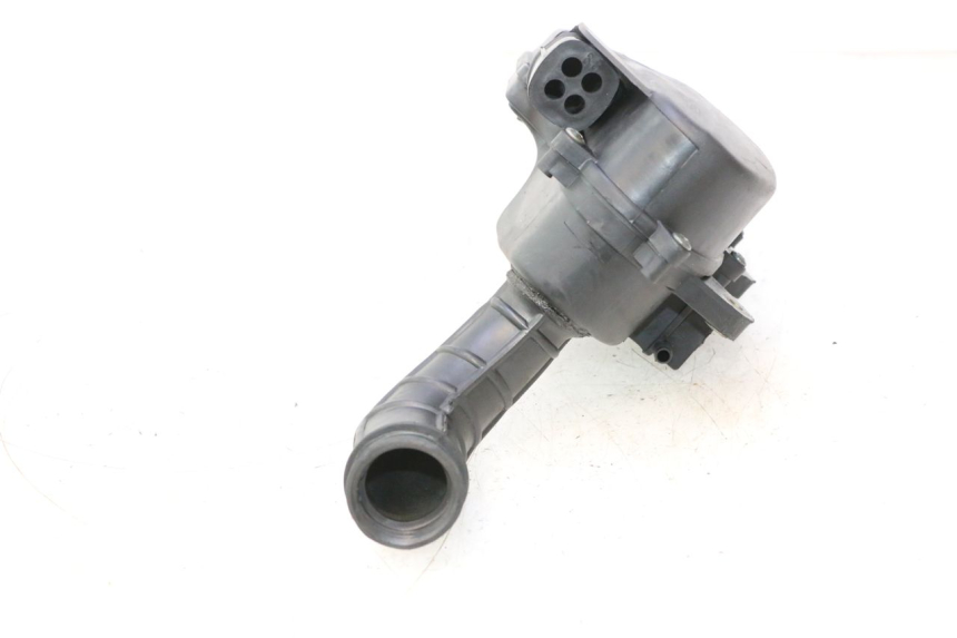 photo de AIR BOX JM MOTORS EVOLIS 4T 50 (2018 - 2022) - Fixing points details