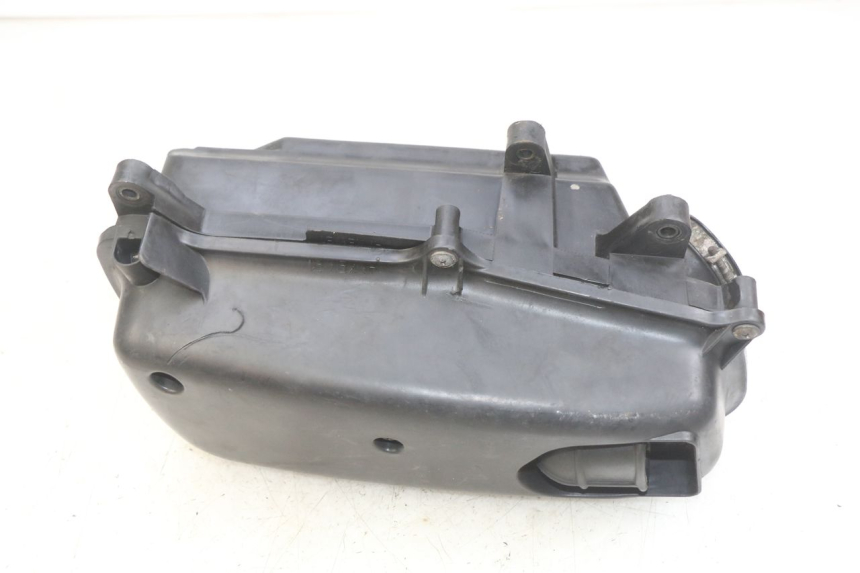 photo de AIR BOX HONDA FES PANTHEON 2T 125 (1998 - 2002) - Zoom on usage condition