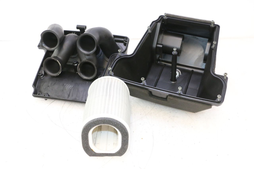 photo de AIR BOX YAMAHA FJR 1300 (2001 - 2005) - Surface and material condition