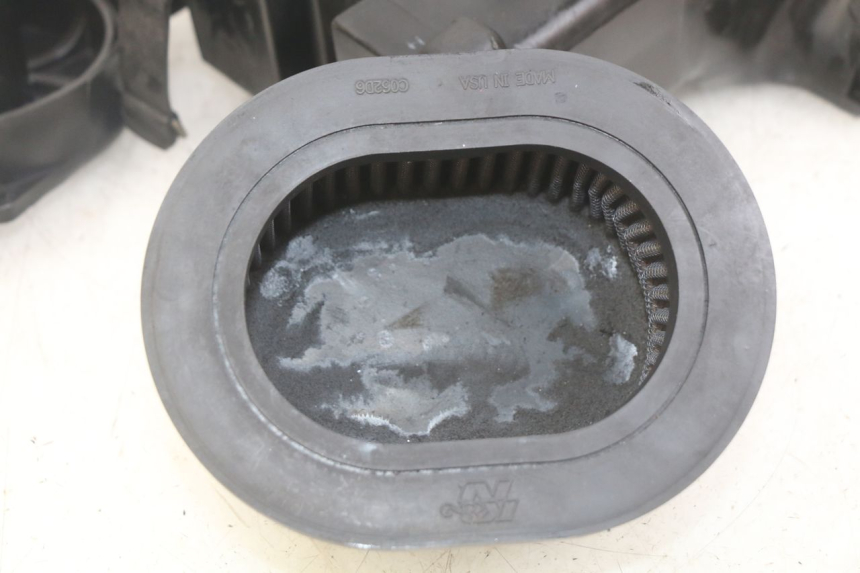 photo de AIR BOX YAMAHA FZS FAZER 600 (1998 - 2001) - Checked used part