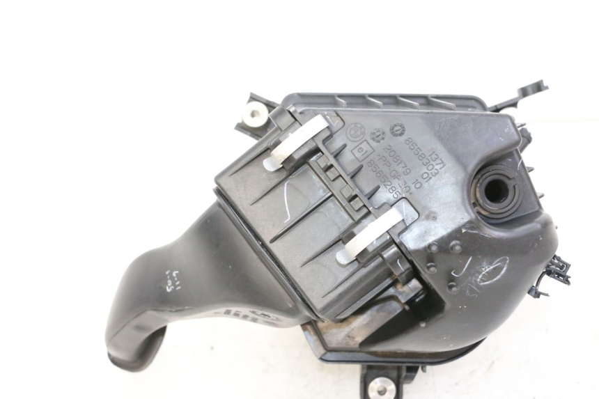 photo de AIR BOX BMW G310 R 310 (2016 - 2020) - Technical close-up