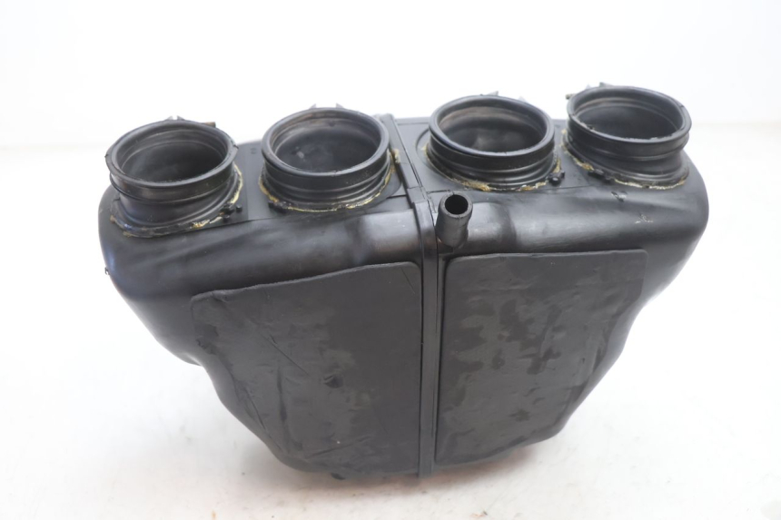 photo de AIR BOX SUZUKI GSX F GSXF 750 (1988 - 1998) - Component detail