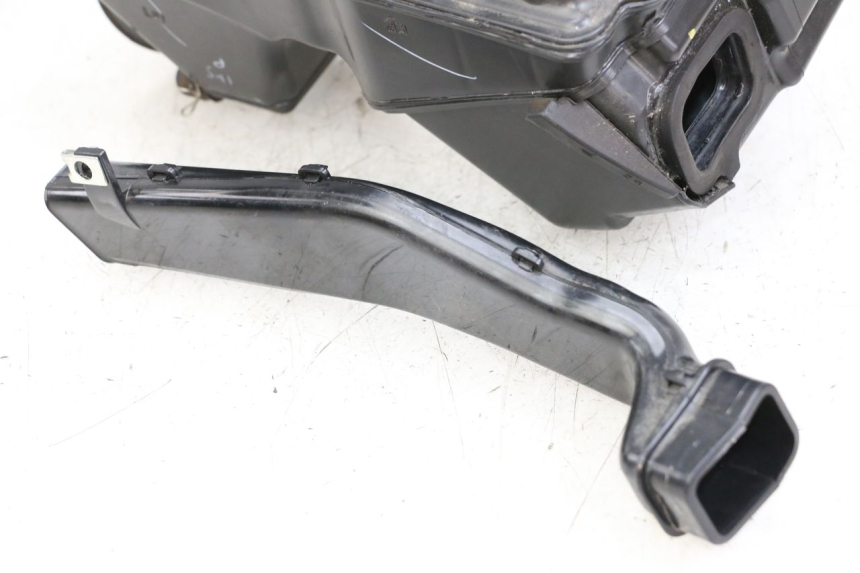 photo de AIR BOX HUSQVARNA SVARTPILEN 401 (2018 - 2023) - Component detail