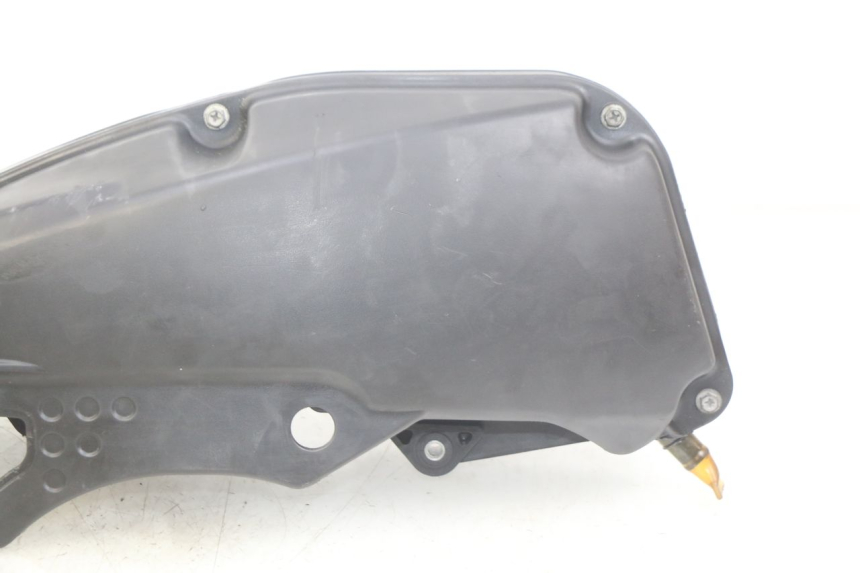 photo de AIR BOX YAMAHA HW XENTER 125 (2011 - 2017) - Surface and material condition