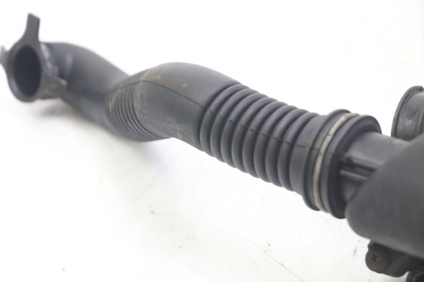 photo de AIRBOX SYM JET EURO X 2T 50 (2003 - 2007) - Surface and material condition