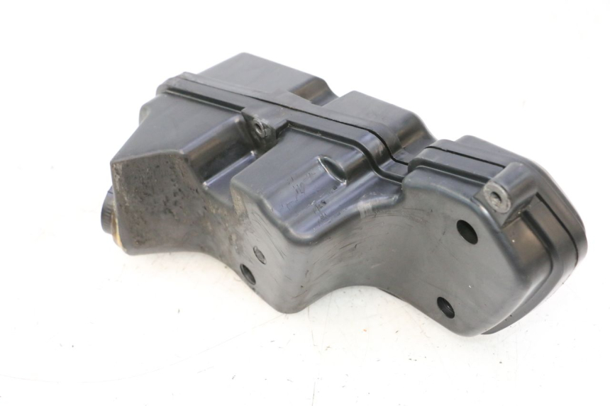 photo de AIR BOX PEUGEOT KISBEE 2T 50 (2010 - 2017) - Zoom on usage condition