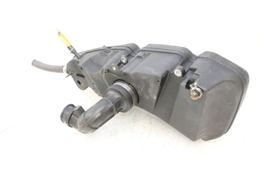photo de AIR BOX PIAGGIO LIBERTY IGET S 125 (2016 - 2020) - Alternative perspective