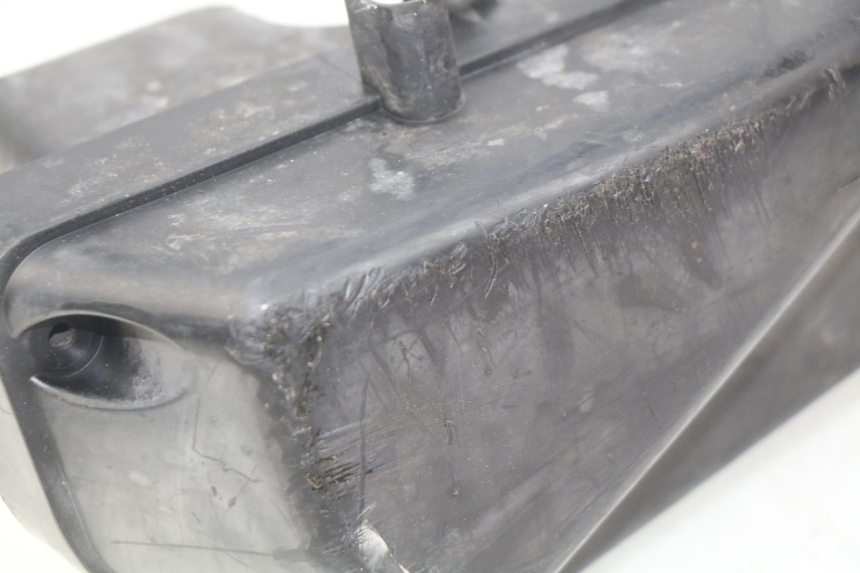 photo de AIR BOX PEUGEOT LUDIX 2 PRO 4T 50 (2008 - 2013) - Component detail