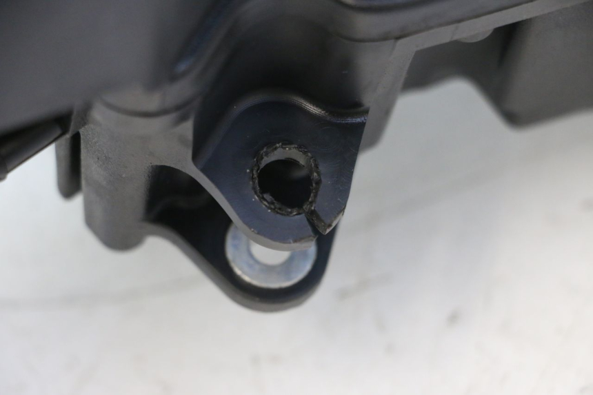 photo de AIR BOX PIAGGIO MP3 HPE 530 (2022 - 2026) - Zoom on usage condition