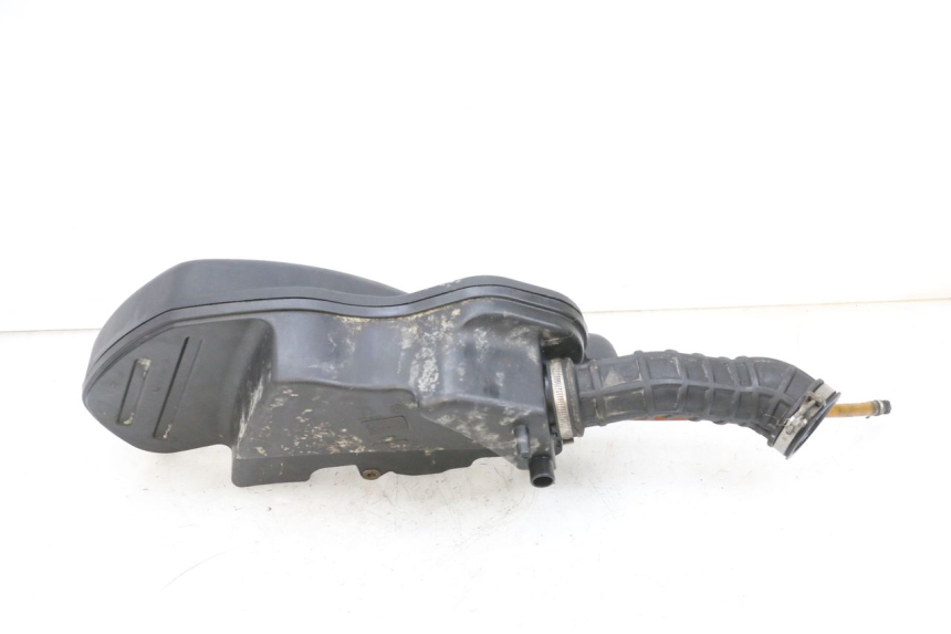 photo de AIR BOX PIAGGIO MP3 LT 400 (2007 - 2012) - Fixing points details