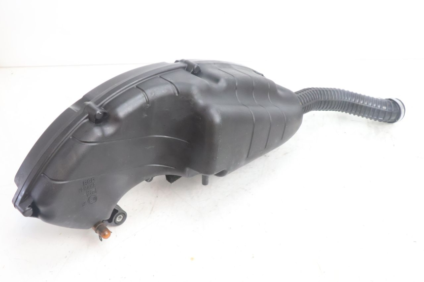 photo de AIR BOX YAMAHA N-MAX NMAX 125 (2021 - 2024) - Technical close-up