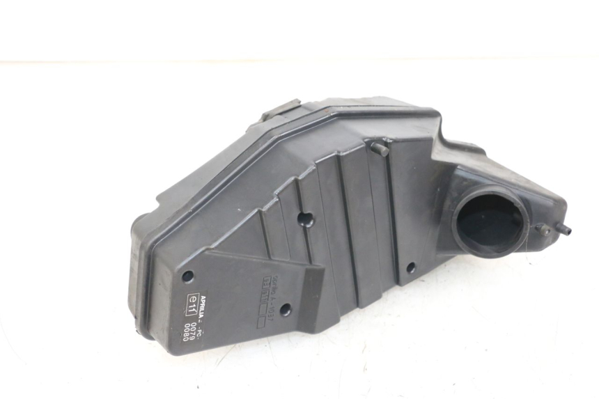 photo de AIR BOX APRILIA SCARABEO GT 125 (1999 - 2007) - Component detail