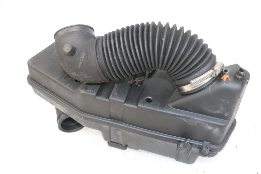 photo de AIR BOX APRILIA SCARABEO GT TOURING 125 (1999 - 2005) - Component detail