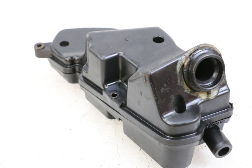 photo de AIR BOX PEUGEOT SPEEDFIGHT 4 2T 50 (2015 - 2019) - Zoom on usage condition