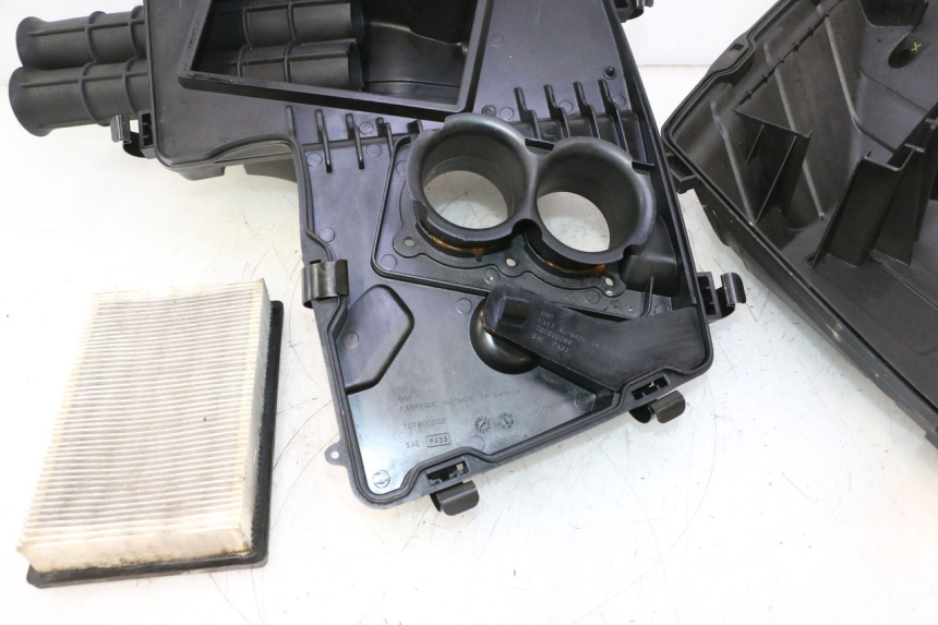 photo de AIR BOX CAN-AM SPYDER RS 1000 (2008 - 2012) - High-resolution close-up