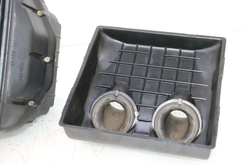 photo de AIR BOX DUCATI SS IE DS CARENEE 1000 (2002 - 2006) - Checked used part