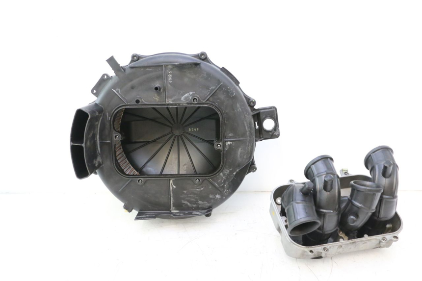 photo de AIR BOX HONDA ST PAN EUROPEAN 1100 (1990 - 2002) - Surface and material condition