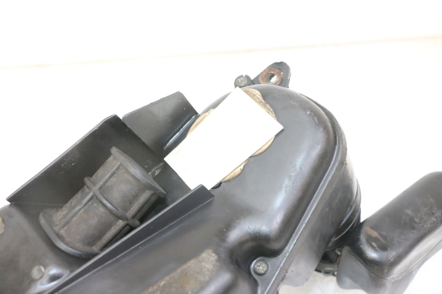 photo de AIR BOX YAMAHA TDR DELTABOX 125 (1997 - 2003) - Fixing points details