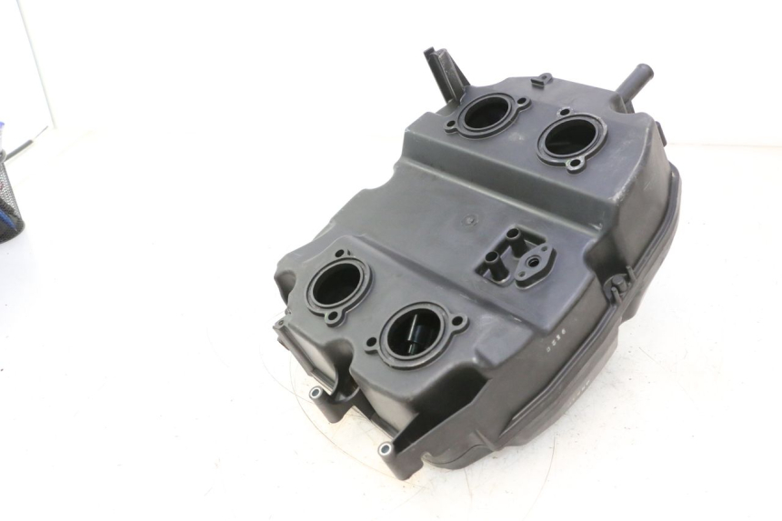 photo de AIR BOX HONDA VFR FI RC46 800 (1998 - 2001) - Alternative perspective