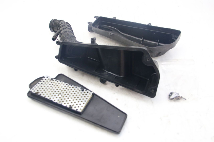 photo de AIR BOX PEUGEOT VIVACITY NEW 4T 50 (2008 - 2017) - Alternative perspective