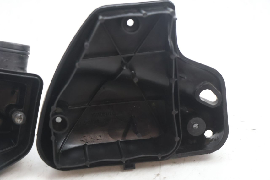 photo de AIR BOX PEUGEOT VIVACITY 50 (1998 - 2003) - Surface and material condition